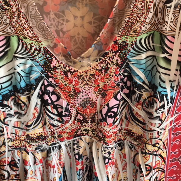 55) NWOT Blouse/tunic. Pretty multicolored print! - Picture 5 of 12